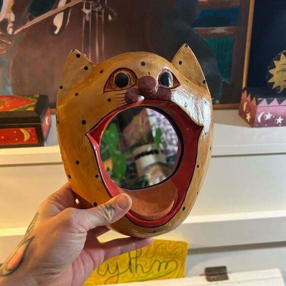 Vintage 90s Handcrafted Wooden Whismsygoth Cat Face Mirror Rare - Picture 5 of 14